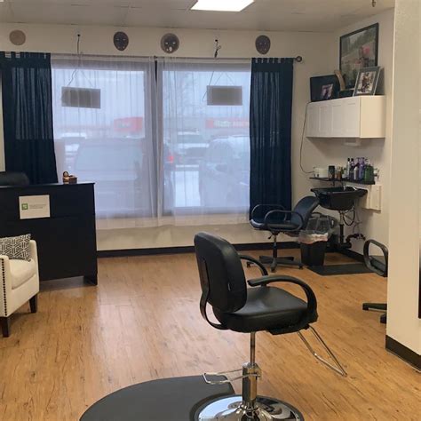 Looking for top <strong>hair salons</strong> in <strong>Fairbanks</strong>? Look no further, make an appointment in the best <strong>hair salon</strong> near you in <strong>Fairbanks</strong>! The latest ranking update:. . Hair salon fairbanks ak